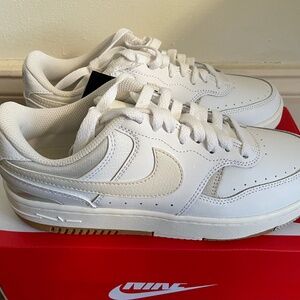 Women's Nike Gamma Force - 6.5